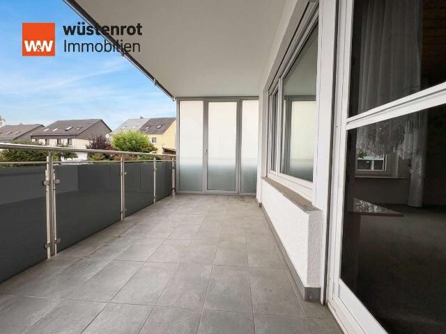 Sonnige und helle 3,5 Zimmer Wohnung in Friolzheim mit Stellplatz und Garage