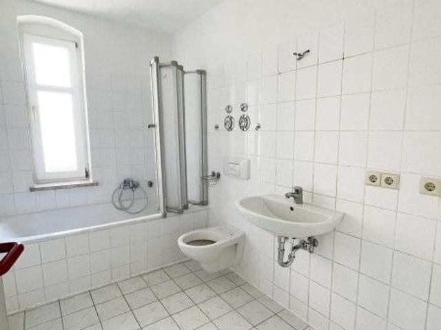Sonnige und ruhig gelegene 2 Raum Erdgeschoss Wohnung in Borstensdorf