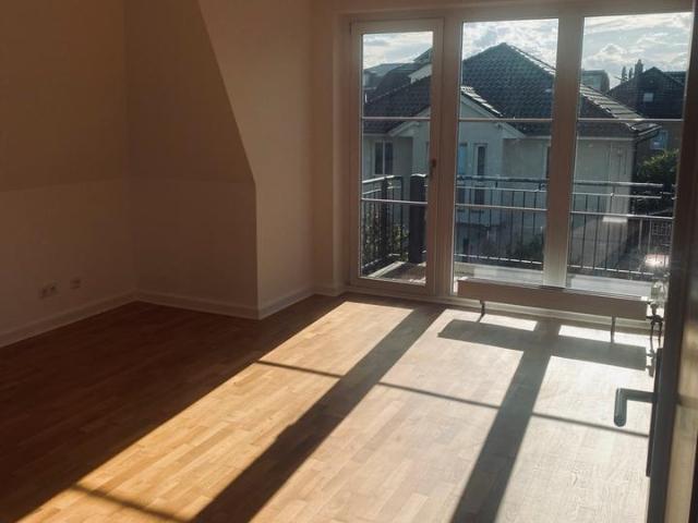 Sonnige und ruhige Wohnung am Britzer Garten
