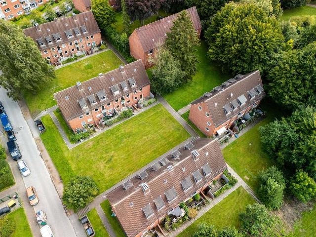 Sonnige vermietete Erdgeschosswohnung mit Terrasse zur langfristigen Kapitalanlage!