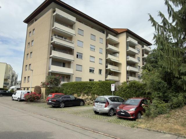 Sonnige Weitsichtwohnung in Zufikon heute Rendite, morgen Zuhause