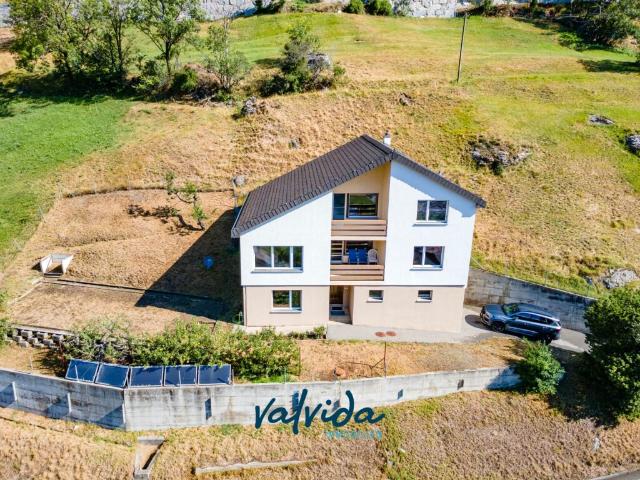 Sonnige Wohnlage mit spektakulärer Aussicht Einfamilienhaus in Hohtenn