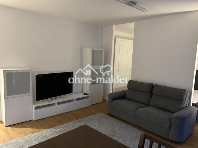 Sonnige 1,5 Zimmer Wohnung mit Balkon in Charlottenburg nähe Deutsche Oper