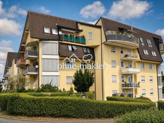 Sonnige 1 Raum Wohnung mit Balkon und Einbauküche in Plauen Neundorf