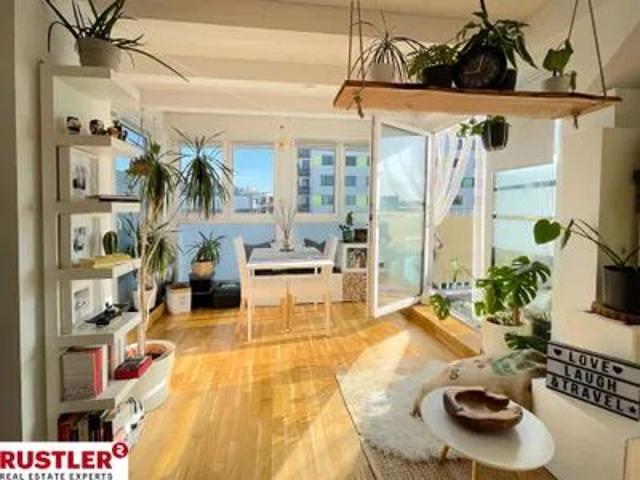Sonnige 1 Zimmer Wohnung ab sofort verfügbar