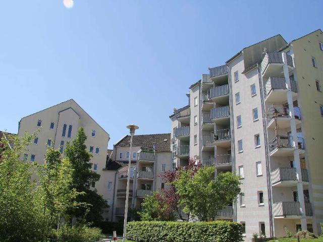 sonnige 1 Zimmer Wohnung mit Singleküche, Balkon und Aufzug