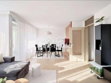Sonnige 2,5 Zimmerwohnung mit Westbalkon & TG Stellplatz