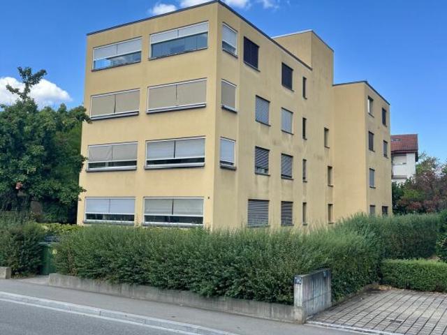 Sonnige 2.5 Zimmer Wohnung in Birsfelden