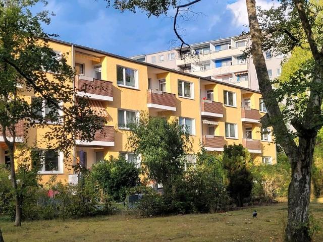 Sonnige 2,5 Zimmer Wohnung mit Garten, 60.58qm, bezugsfrei
