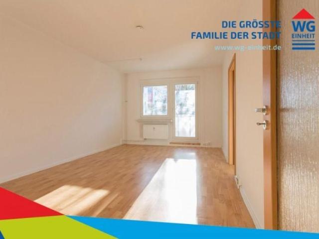 Sonnige 2 Raum, schön gemütlich und mit XXL Balkon