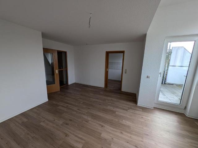 Sonnige 2 Raumwohnung mit Balkon