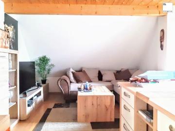 Sonnige 2 Zimmer Maisonette Wohnung im Herzen des Pinzgaus in Saalfelden, Kirchgasse, Ortszentrum  Toplage, schöner Ausblick!