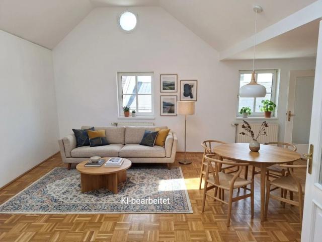 Sonnige 2 Zimmer Dachgeschosswohnung am Stadtplatz 19 Top 9