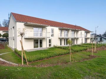 Sonnige 2 Zimmer Wohnung im Erdgeschoss mit Terrasse und Privatgarten geförderte Miete 2 Zimmer