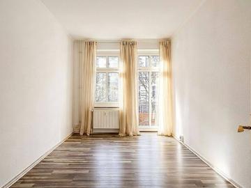Sonnige 2 Zimmer Wohnung in direkter Parknähe