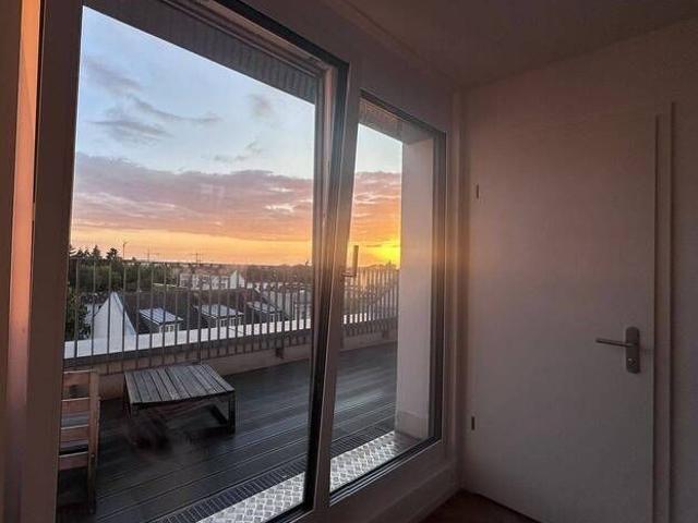 Sonnige 2 Zimmer Wohnung mit großer Terrasse