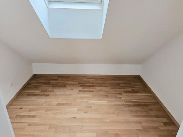 Sonnige 2 Zimmer Wohnung mit Wohnküche