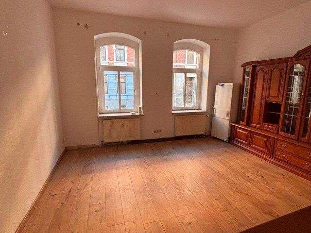 Sonnige 2 Zimmer Wohnung zur Miete in Zeitz
