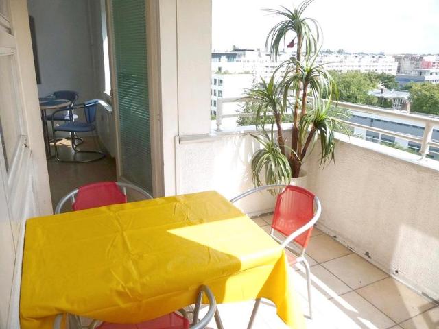 sonnige 2 Zimmerwohnung 320' 000,00EUR