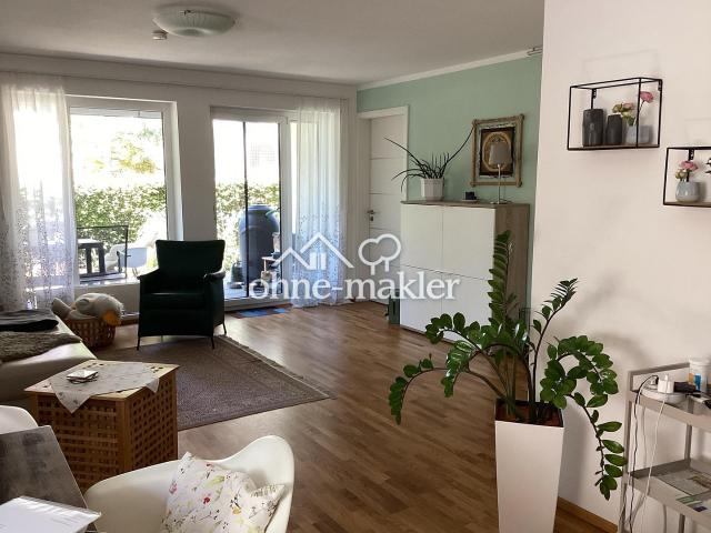 Sonnige 2 Zimmerwohnung mit Garten und Garage