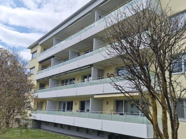 Sonnige 3,5 Zimmerwohnung