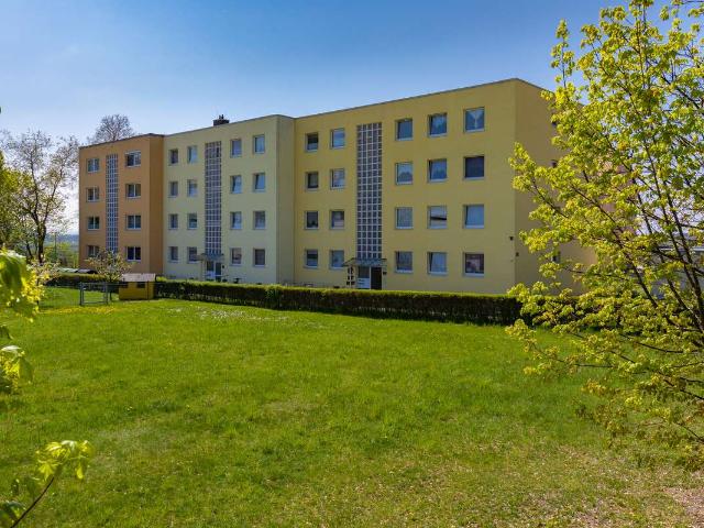 sonnige 3 Zi Wohnung im 1. OG mit Balkon | Mitterteich