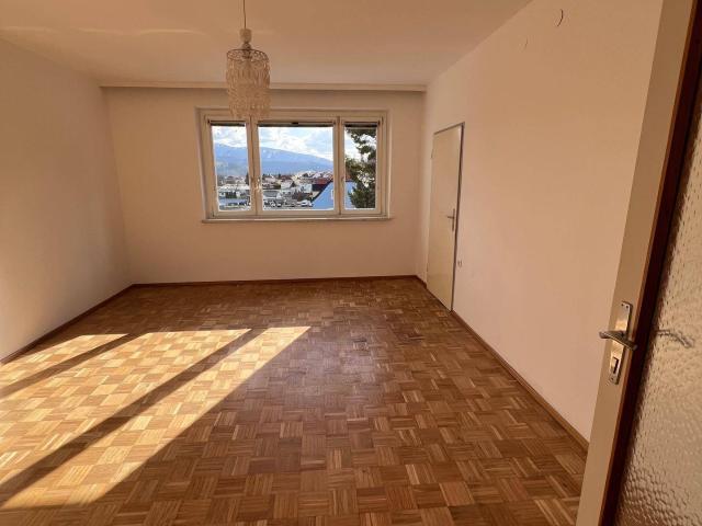 sonnige 3 Zimmer Mietwohnung