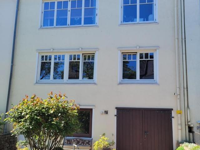 Sonnige 3 Zimmer Gartenwohnung mit Garage in Schwachhausen