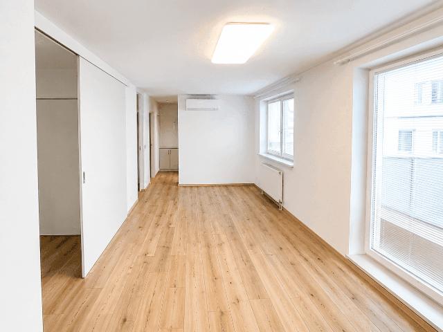 Sonnige 3 Zimmer Wohnung | 75 m² | 11 m² Balkon | 2 Klimaanlagen | Oberlaa