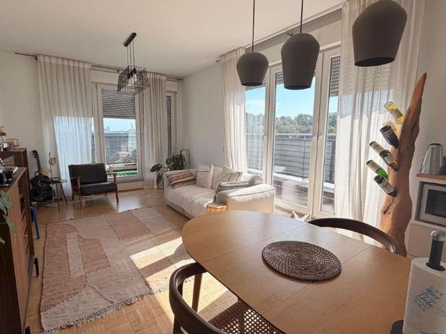 Sonnige 3 Zimmer Wohnung mit Blick zum Kölner Dom FREI zum 01.12.26 * Provisionsfrei