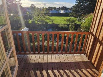 * Sonnige 3 Zimmer Wohnung mit großem Balkon und eigenem Carportplatz in idyllischer Lage! *