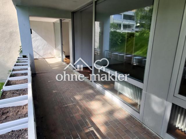 Sonnige 3 Zimmer Wohnung mit großer Loggia in Berlin Zehlendorf Provisionsfrei