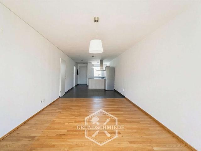 Sonnige 3 Zimmer Wohnung mit Terrasse und TG Stellplatz