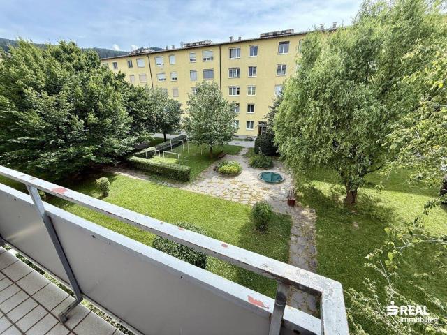 Sonnige 3 Zimmer Wohnung mit Westbalkon in ruhiger Lage nahe Zentrum