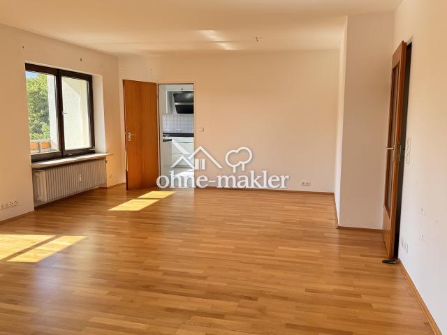 Sonnige 3 Zimmer Wohlfühlwohnung in Gröbenzell