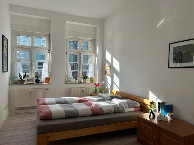 sonnige 47 m² Wohnung in zentraler Lage – nur 10 Minuten zu Fuß ins Stadtzentrum und 3 Minuten zur Fachhochschule Erfurt Erfurt Amsterdam Apartments for Rent