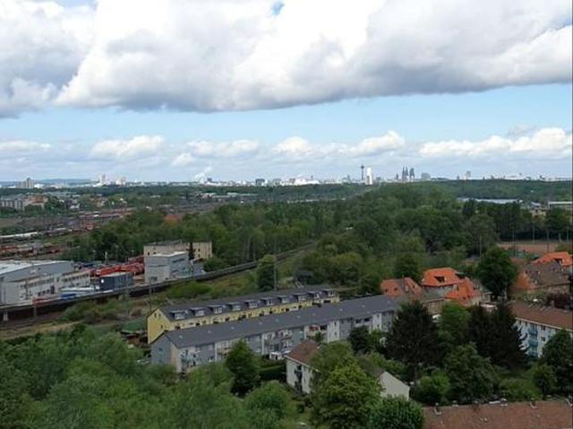 Sonnige 4 Zim. Wohnung, Garage,Selbstnutzung ohne Makler