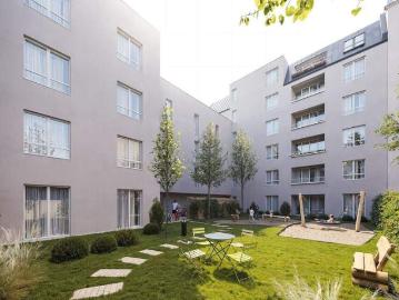 Sonnige 4 Zimmer Familienwohnung mit Süd Loggia