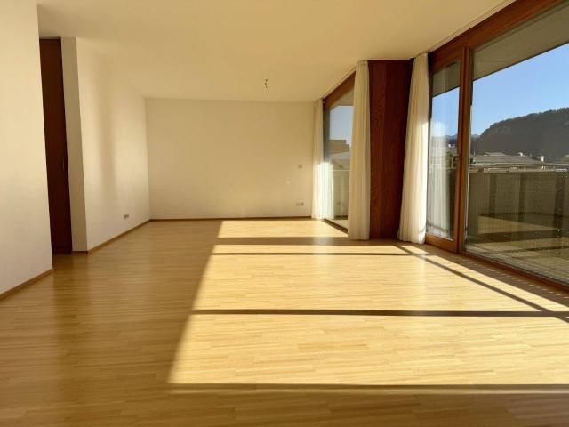 Sonnige 4 Zimmer Terrassenwohnung