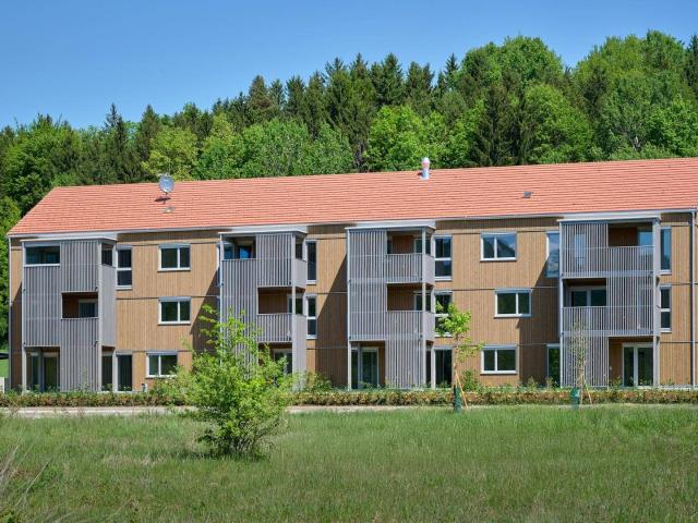 Sonnige 4 Zimmer Wohnung mit Balkon geförderte Miete 4 Zimmer