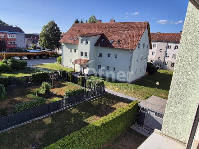 Sonnige 4 Zimmer Wohnung mit gemütlicher Loggia in Thermennähe