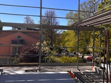 Sonnige 4 Zimmerwohnung in einem 8 Fam.haus m. überdachter Südbalkon, KfW40, Photovoltaik, Liftwärmepumpe