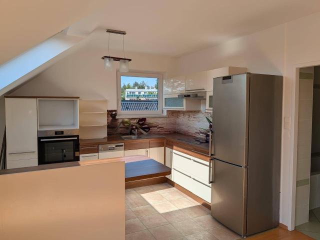 Sonnige 69 m2 Terrassenwohnung in grüner Wohngegend Grenze 13./23. Bezirk
