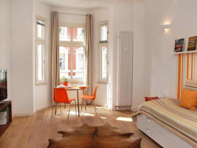 sonniges 1 Zimmer Altbau Apartment in Unterbilk