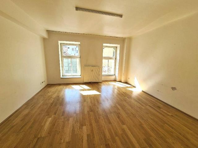 Sonniges 3 Zimmer Zuhause im Herzen von Favoriten hell, charmant & perfekt geschnitten!