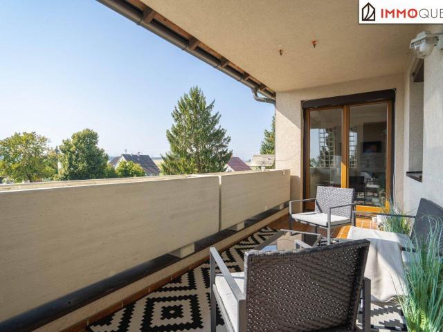 Sonniges Wohnen mit Grünblick Lichtdurchflutete Drei Zimmer Wohnung mit sonniger Südloggia, grünem Ausblick und behaglicher Raumaufteilung in Piberbach