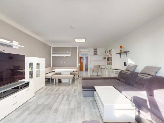 SONNIGES WOHNJUWEL: Moderne Familienwohnung mit Kahlenberg Blick & Loggia in Stammersdorf