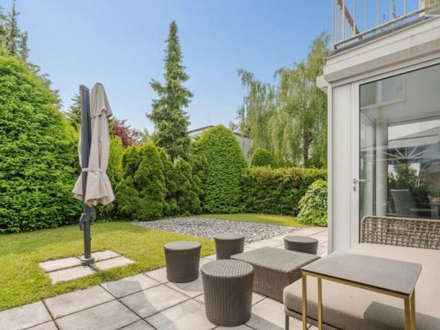 Sonniges Apartment mit Ostgarten & Westterrasse