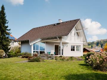 Sonniges Einfamilienhaus in einer der besten Lagen der Stadt
