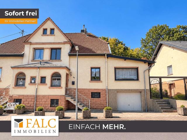 Sonniges Familienhaus in Waldrandlage mit Garten & Garage!
